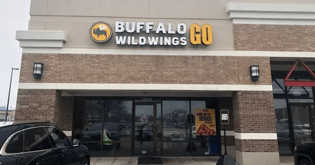 Is Buffalo Wild Wings Going Out of Business